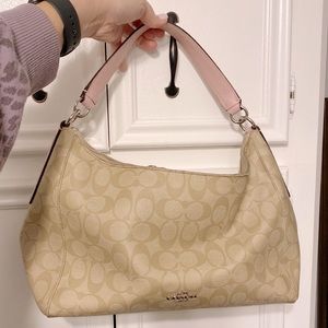 Coach Purse. Leather.